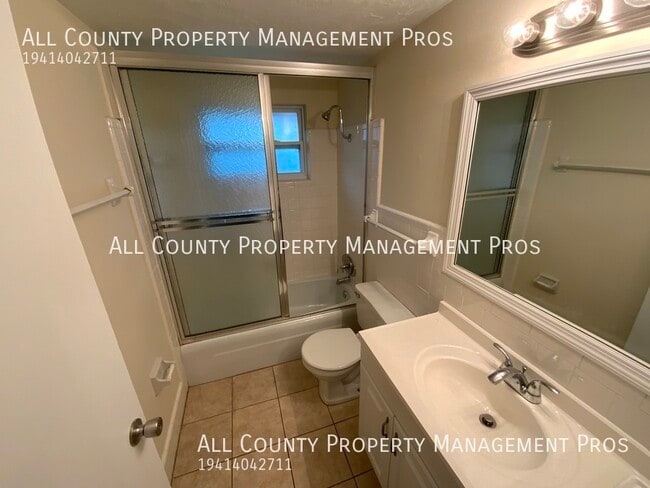 Building Photo - Central Air, Carport, Pet Friendly, Lawn C...