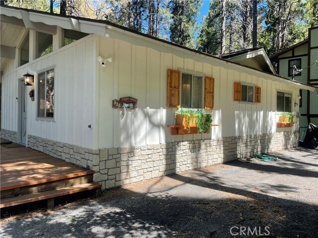 Building Photo - 938 Balfrin Dr