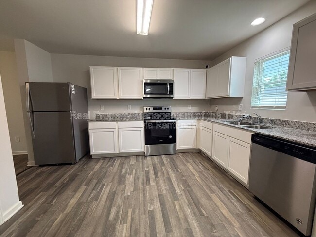 Foto del edificio - 3811 Bellingham Ct