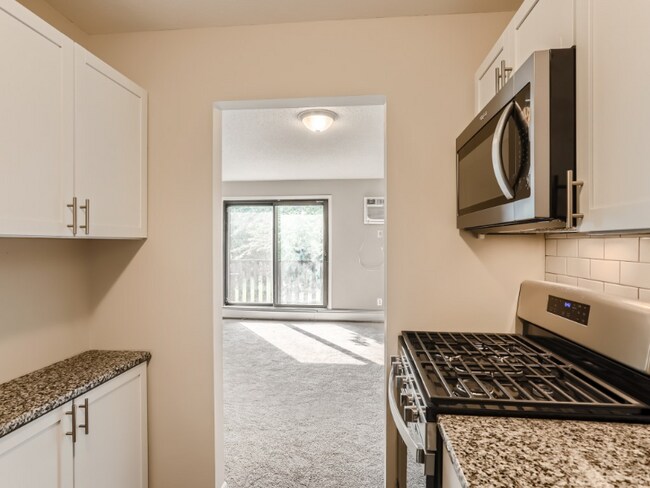 Foto del edificio - 7236 72nd Ln N