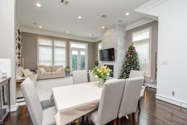 Photo - 1211 Rosine St Townhome