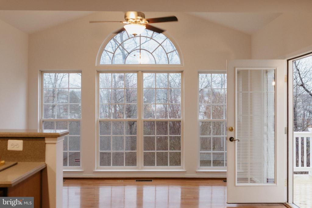 Foto principal - 18061 Camdenhurst Dr