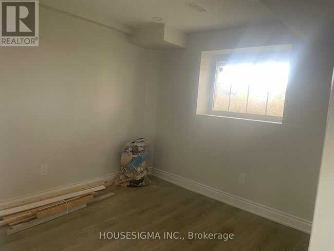 Building Photo - 31 McCormack Rd
