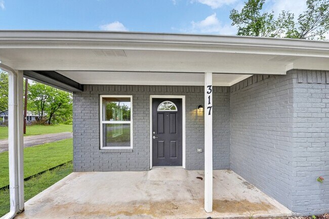 Foto del edificio - 317 Jones St