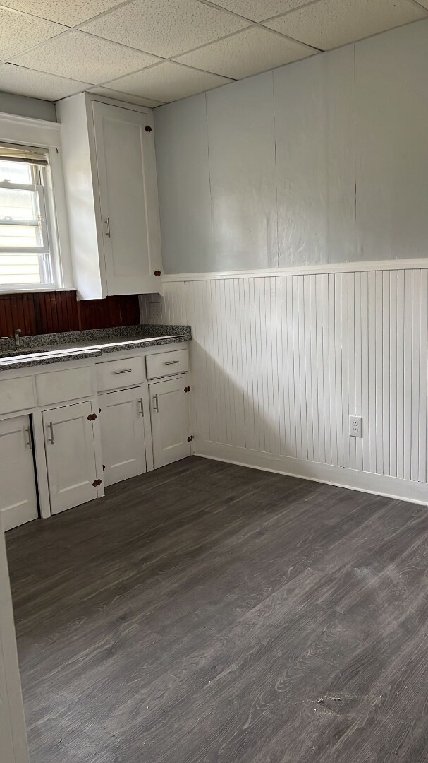 294 Manville Rd Unit 2R, Woonsocket, RI 02895 Room for Rent in