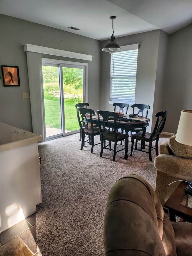 Foto del edificio - 23 Cottage Park E