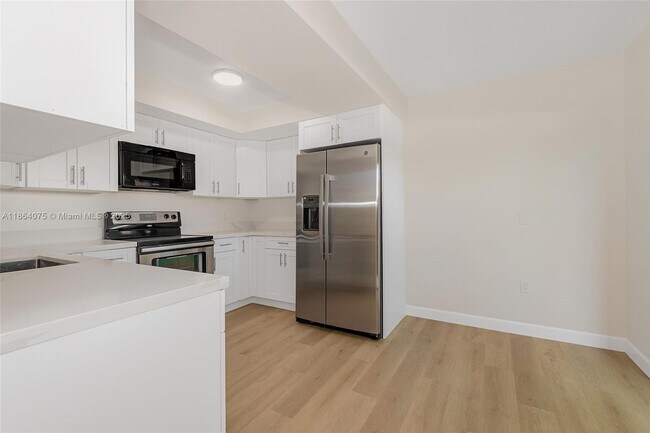 Foto del edificio - 11125 SW 132nd Ct