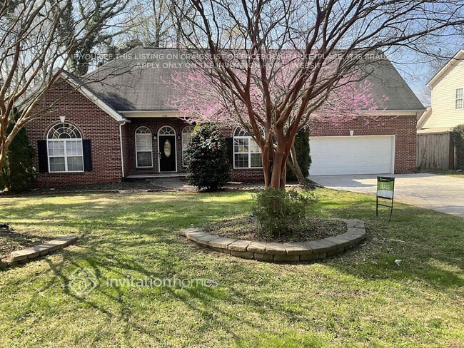 Building Photo - 15020 Woodstar Rd