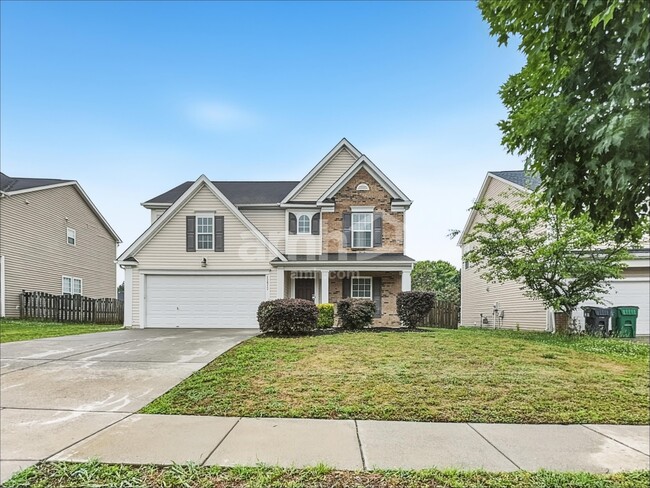 Building Photo - 12812 Walking Stick Dr