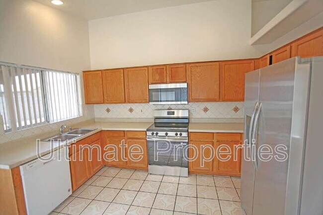 Foto del edificio - 1810 N 88th Ave