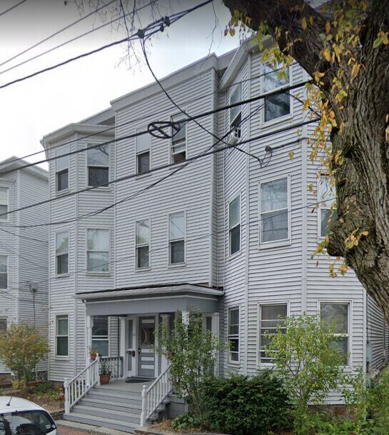 Building Photo - 65 Pleasant St