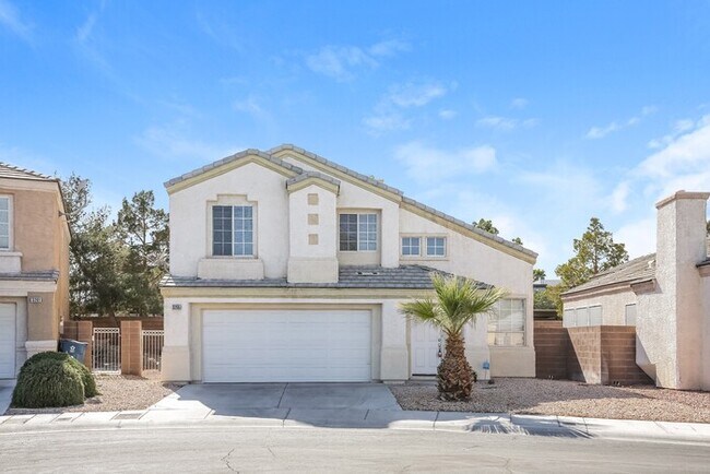 Foto del edificio - Renters Warehouse proudly presents a 3-bedroom Lone Mountain home near Durango Hills Golf Club