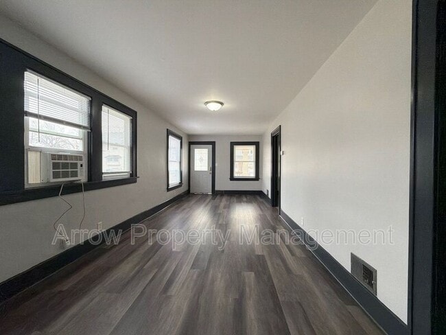 Building Photo - 1530 Rose