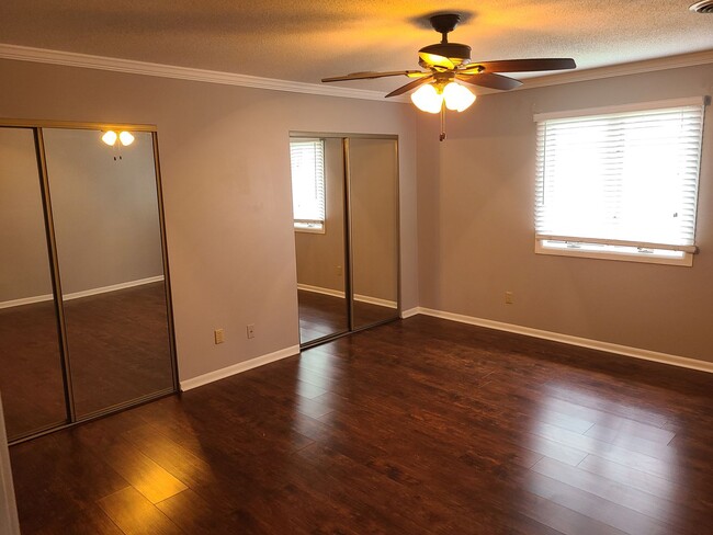 Foto del edificio - 1400 West End St