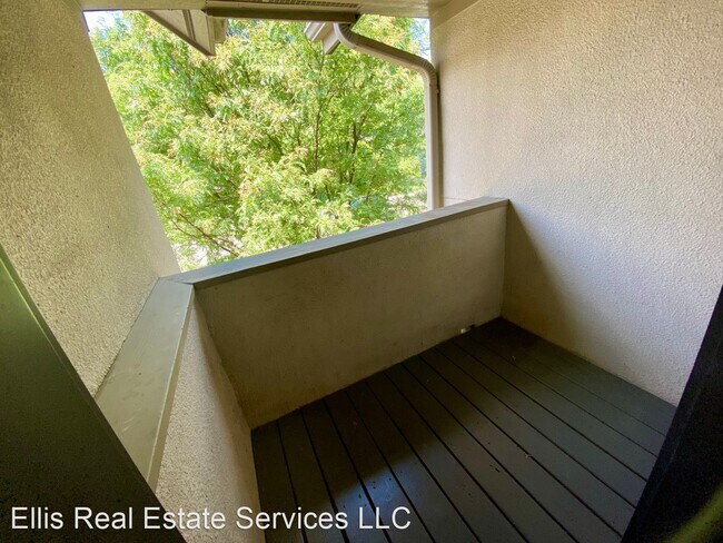 Building Photo - 1 br, 1 bath House - 4469 RAINBOW BLVD.