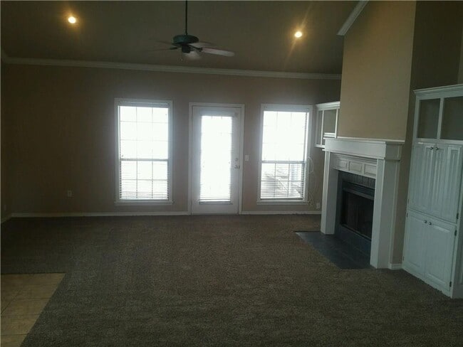 Photo - 1754-1756 Pointer Ln Apartment