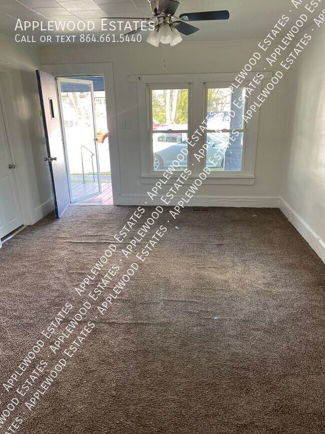 360 E Floyd Baker Blvd, Gaffney, SC 29340 House for Rent in Gaffney