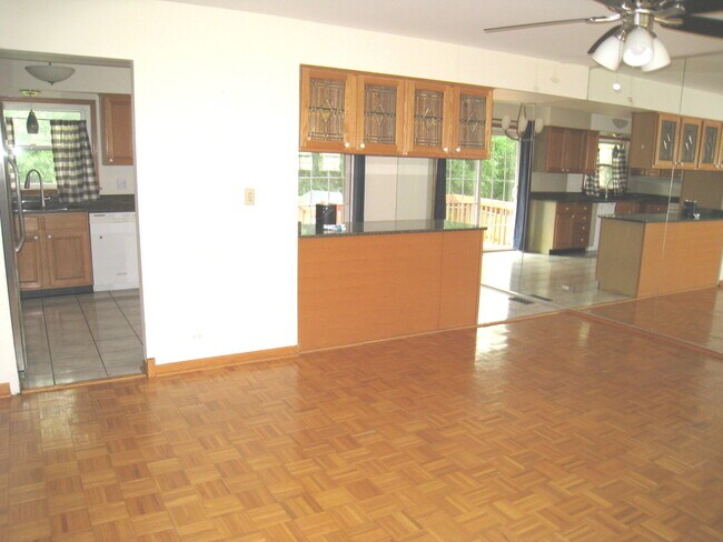 Foto del edificio - 125 Kenilworth Ave