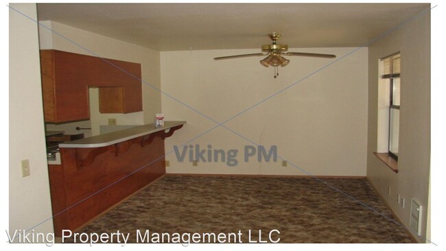 Building Photo - 2987-3005 Ponderosa Ln
