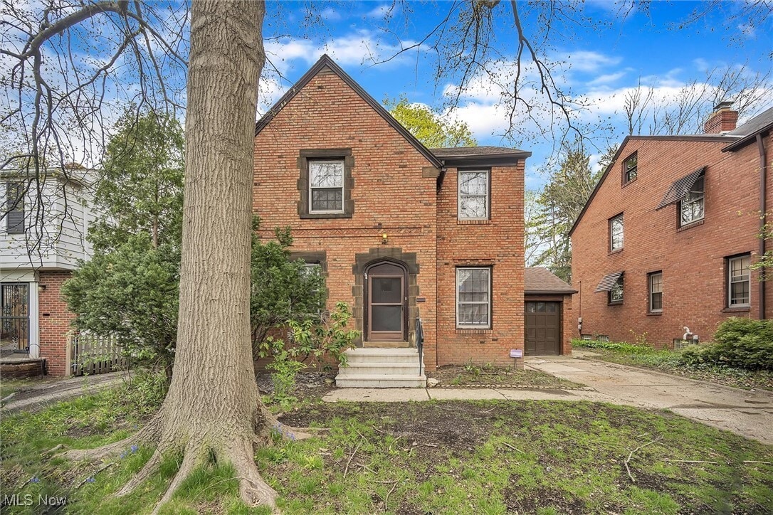 3559 Berkeley Rd Cleveland Heights, OH 44118 – photo 2