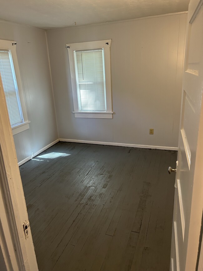 Foto del edificio - 1208 E Dayton St