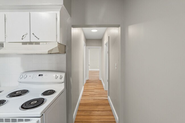 Foto del edificio - 54-56 Hamlet Ave
