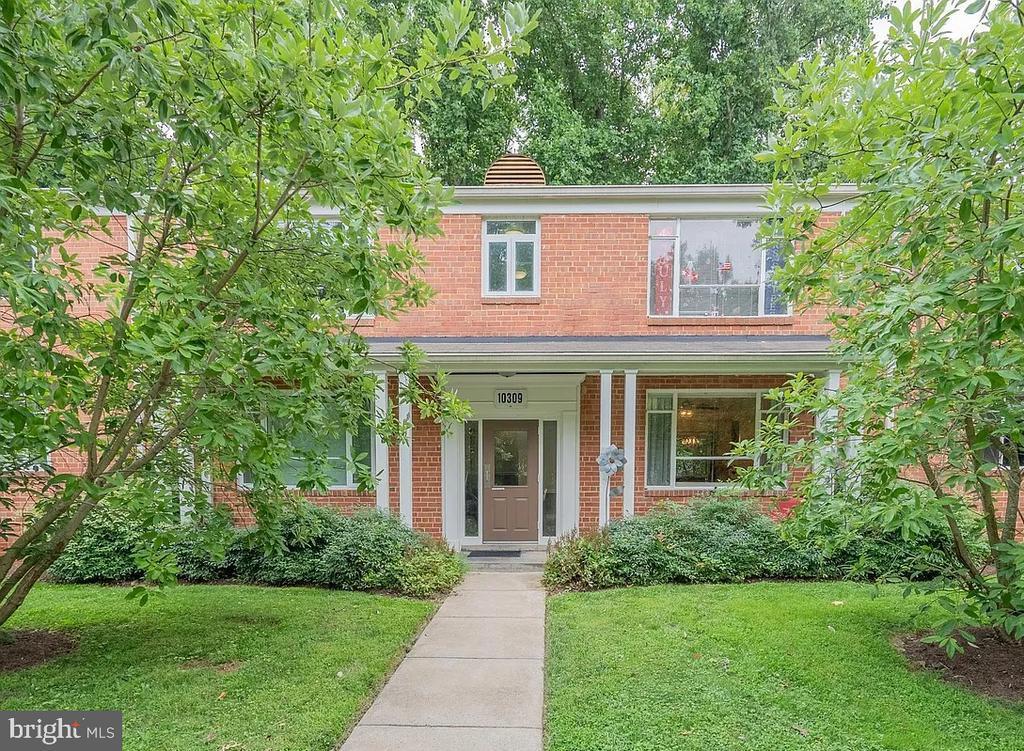 Foto principal - 10309 Montrose Ave
