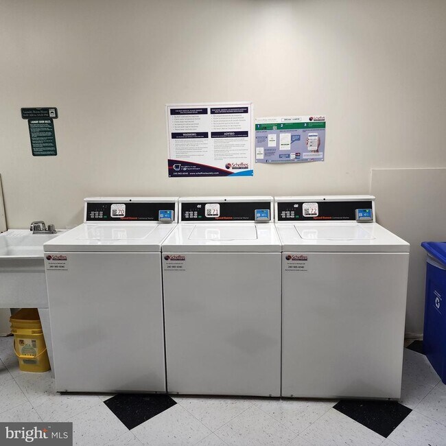 Foto del edificio - 7505 Democracy Blvd