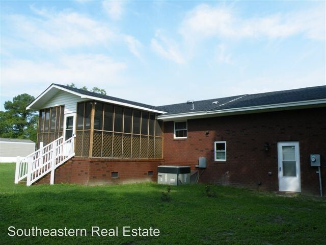 Building Photo - 3 br, 2.5 bath House - 12809 NC Hwy 210