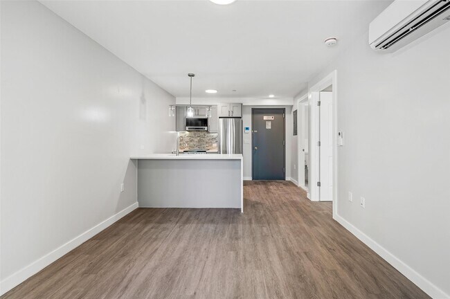 Building Photo - 43-34 53rd St