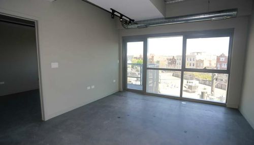 Foto del edificio - 1241 N Milwaukee St