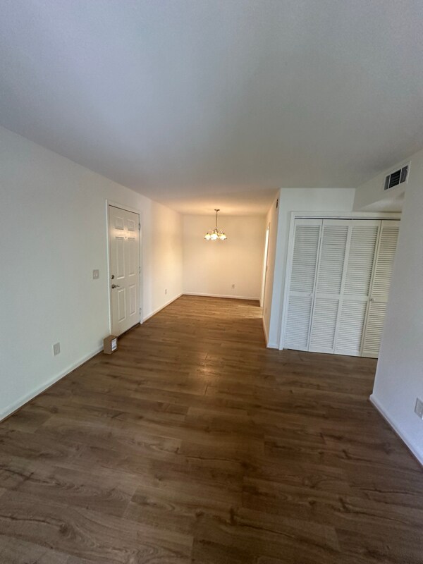 Building Photo - 2118 Acklen Ave