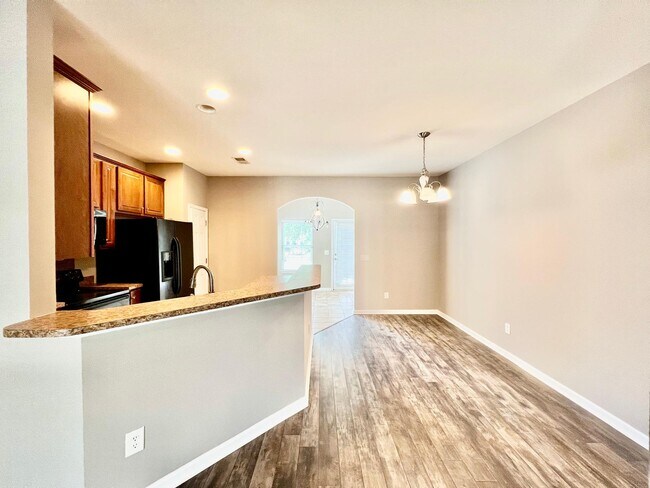 Building Photo - 9605 Turning Wheel Dr