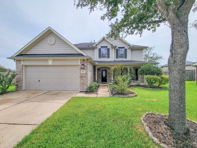 Foto del edificio - 819 Arlington Ln