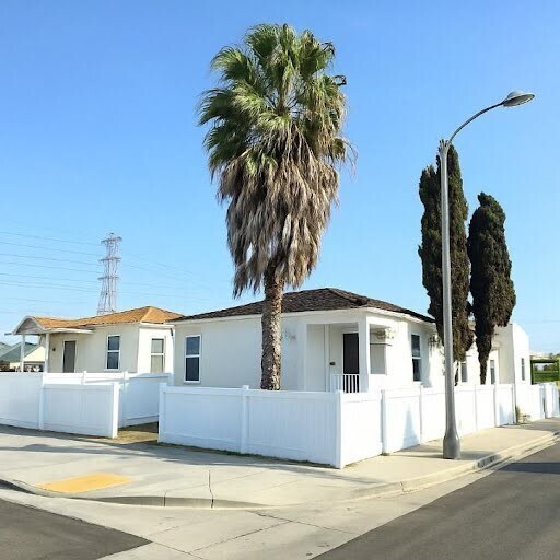 Foto principal - 1350 E 94th St