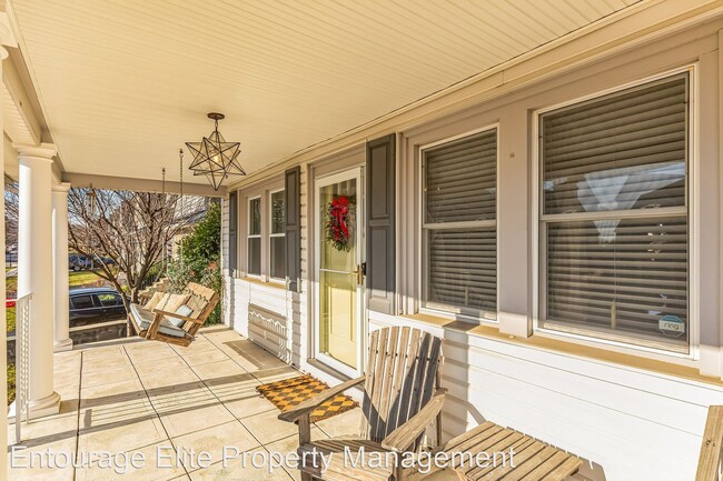 Building Photo - 3 br, 2 bath House - 324 Campbell Avenue