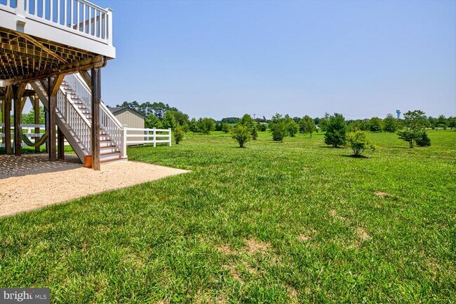 Building Photo - 961 Lissicasey Loop