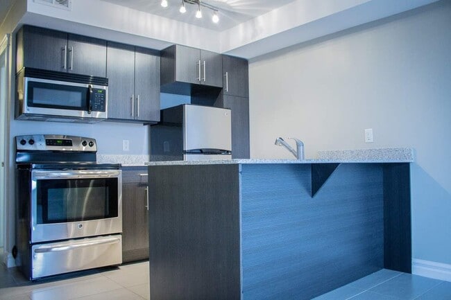 Building Photo - 747 Coverdale Road