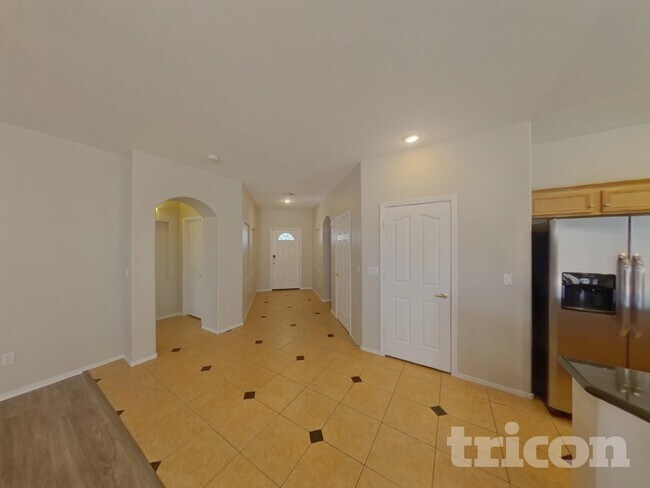 Foto del edificio - 4123 Farmdale Ave