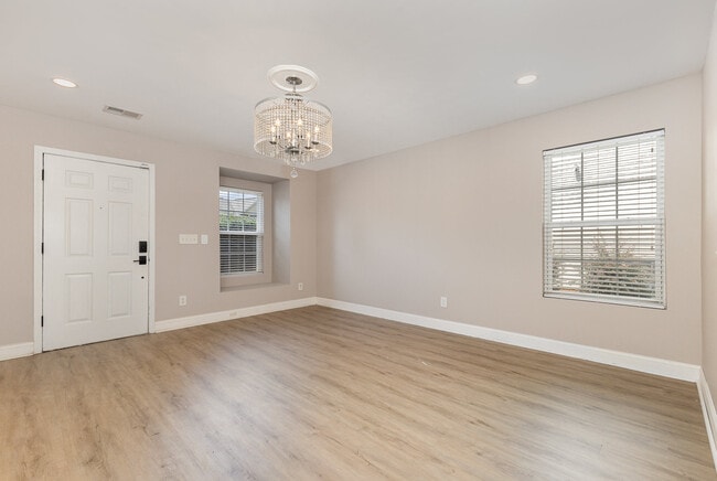 Building Photo - 14014 Pinyon Pine Ln