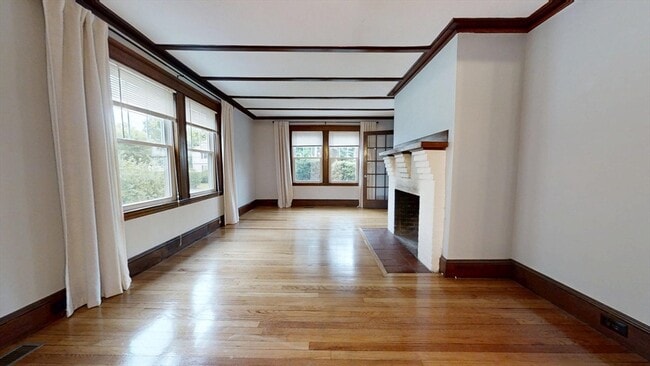 Building Photo - 28 Hibbard Rd