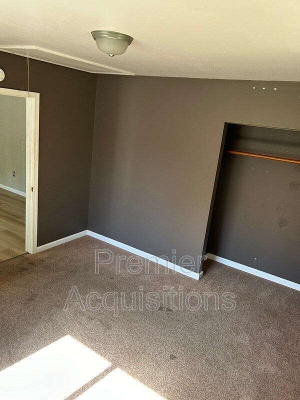 Building Photo - 3216 Franor St