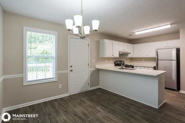 Foto del edificio - 407 Churchill Ct, Jonesboro, GA 30238