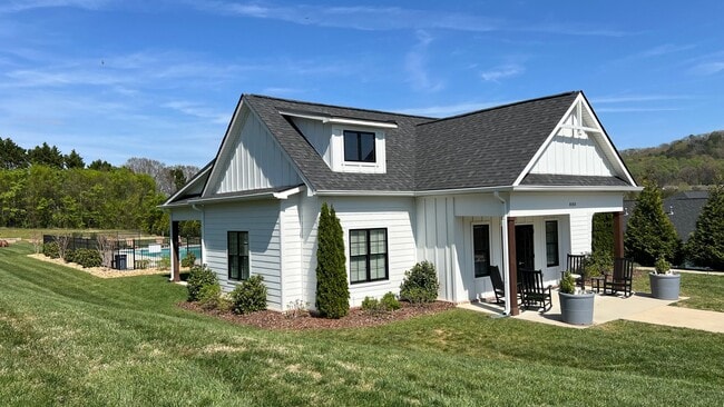 Foto del edificio - 847 Wellstone Dr