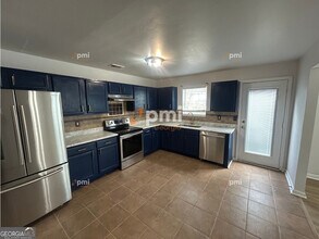 Building Photo - 304 Klinetop Dr