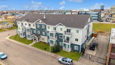 Building Photo - 10004-1097A 97A St