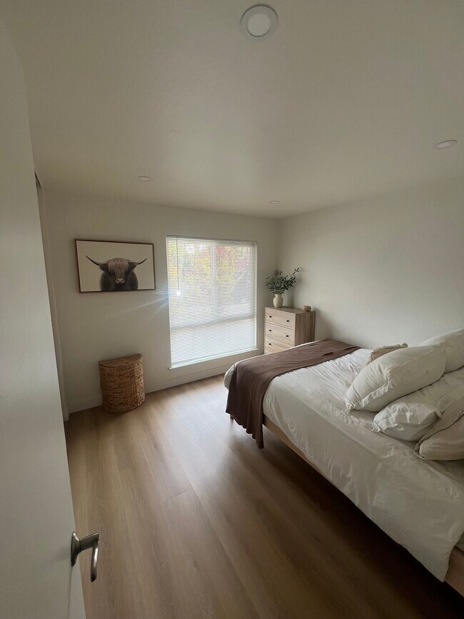 Foto del edificio - 533 Garden Creek Pl