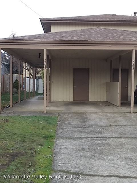 Primary Photo - 563-565 NW Oak Ave
