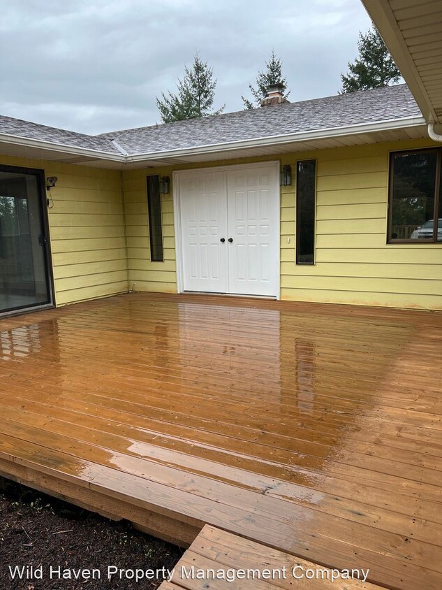 Foto principal - 3 br, 3 bath House - 6320 SE Telegraph Rd