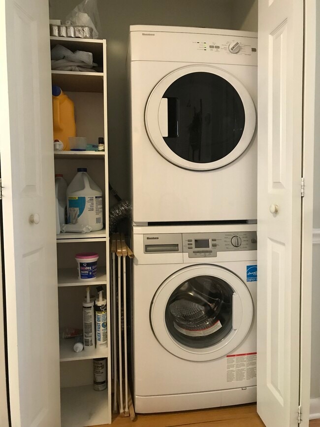 washer/dryer - 3000 Hillsboro Pike